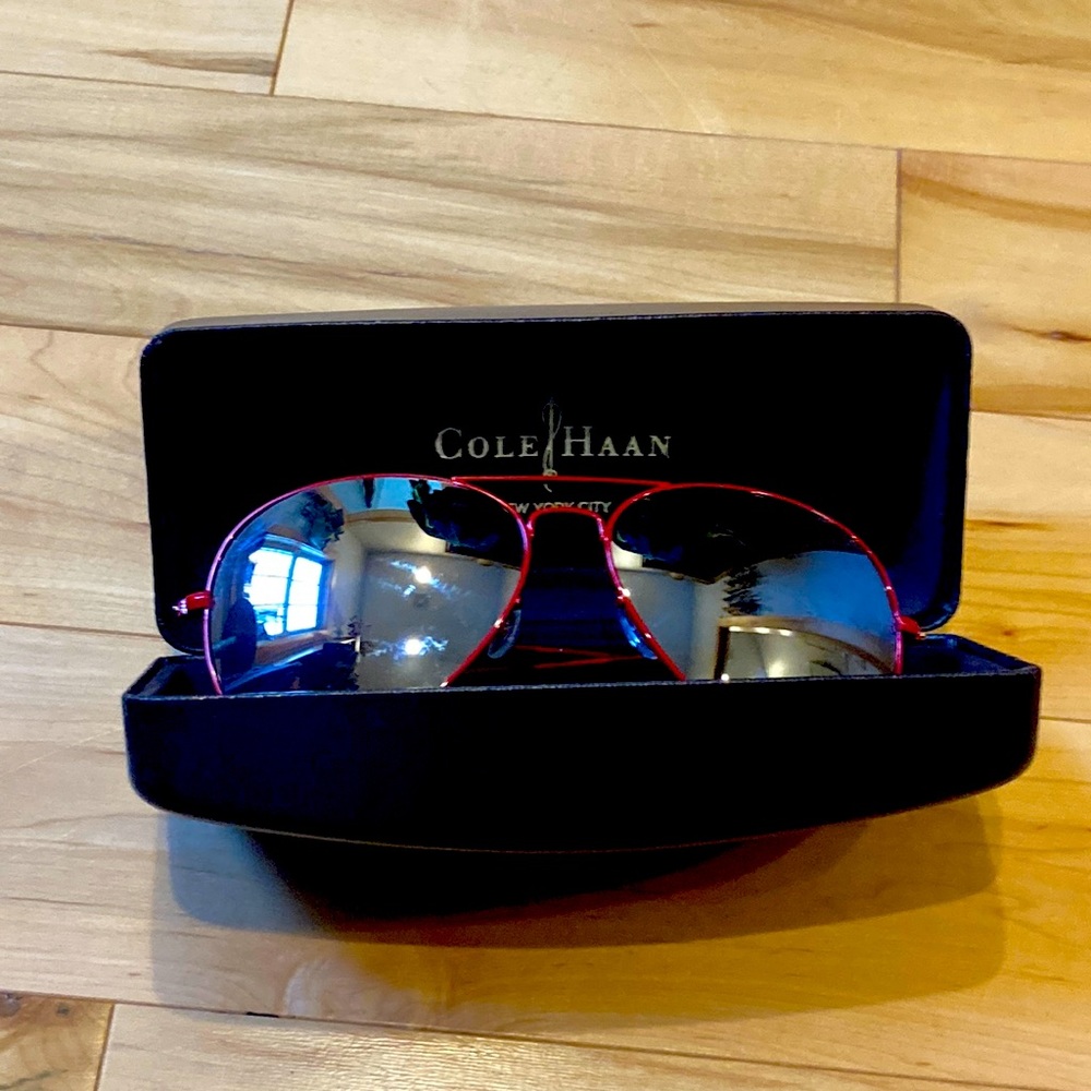 Red frame - mirrored lense - Cole Haan Aviators
